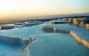 Udhëtim imagjinar në tarracat e Pamukkale