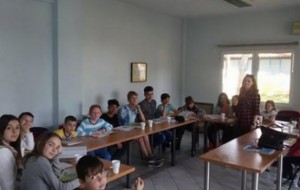 Hapet shkolla shqipe në Selanik