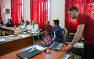 Albas trajnim me mësuesit në Sarandë dhe Gjirokastër