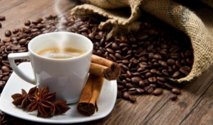 Kur duhet të konsumohet kafja, në cilën orë të ditës?