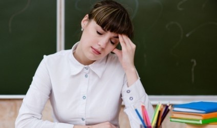 Përse mësuesit ndjehen të lodhur pas mësimit?
