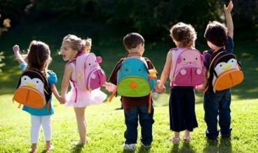Komunikimi mes prindërve, edukatores dhe fëmijëve