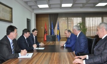 Ministri Bajrami priti një delegacion nga universiteti “Gazintep”