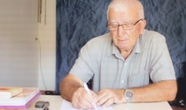 Modeli i mësuesit dhe drejtuesit që duhet të ndjekin brezat