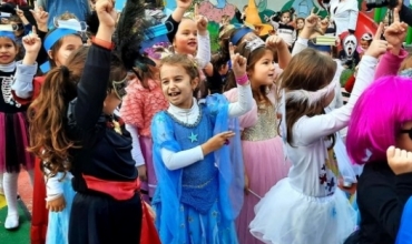 Halloween dhe aktiviteti i maskave, Entela Skora Abazi:  Zgjedhja pse fëmijët e mi sot festojnë  
