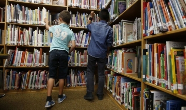 10 këshilla për të rijetësuar bibliotekat shkollore