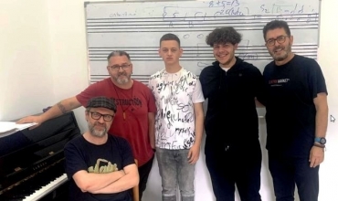Pedagogu Gent Rushi: E kemi Jazz-in në Shqipëri, në Universitetin e Arteve dyert janë të hapura  