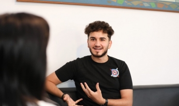Intervistë me Egnald Çelën, ekselentin që mori notën 10.00 në të katërta provimet e maturës 