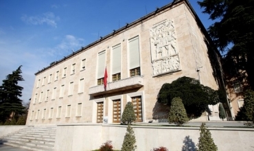 Miratohet marrëveshja për hapjen e Kolegjit të Evropës në Tiranë