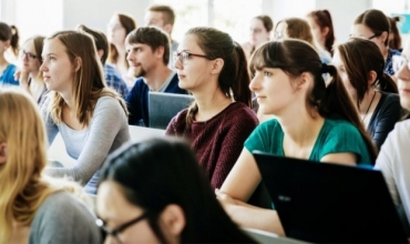 Si të rrisni produktivitetin gjatë provimeve dhe të largoni stresin