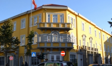 Procesi i ri, si do bëhet vlerësimi i dosjeve për lëvizjet paralele me detyrim apo me dëshirë dhe jo me portalin