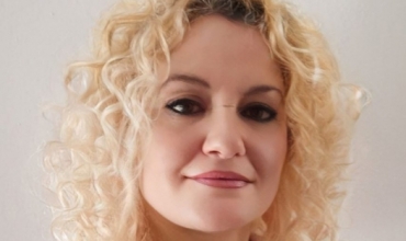 "Fleta e parë e një libri të ri"