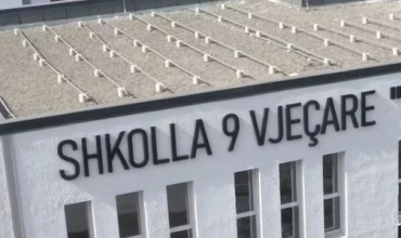Prof. As. Dr. Teuta Toska: Shkollat po ngulisin gabime drejtshkrimore në fasadat e tyre