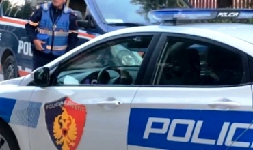 Sherr i dhunshëm në gjimnazin e Kamzës, një nxënës 16-vjeçar në gjendje kritike