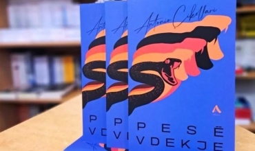 Intervistë me Antonio Çikollarin për librin “Pesë vdekje”