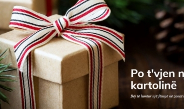 "Bashkohuni për një dhuratë": Ftoheni të sillni solidaritet dhe shpresë