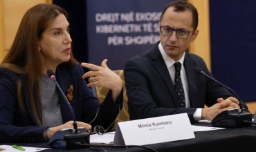 Kumbaro: Masat për sigurinë online të fëmijëve kombinojnë teknologjinë me aktivitetet pas-shkollore