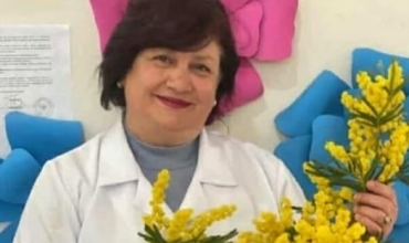 "20 vjet p&euml;rkushtim dhe zem&euml;r n&euml; m&euml;simdh&euml;nie" &ndash; Letra emocionuese e pensionimit nga Kozeta Jolldashi 