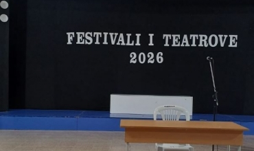 F&euml;mij&euml;t e 9-vje&ccedil;areve n&euml; Shkod&euml;r d&euml;shmuan shum&euml;&ccedil;ka n&euml; Festivalin e Teatrove 