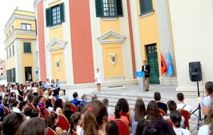 21 nxënësit e shkëlqyer të Tiranës