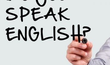 5 mënyra si të mësoni dhe të përmirësoni gjuhën angleze