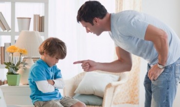 11 sjelljet e gabuara, që dëmtojnë shëndetin emocional dhe mendor të fëmijës