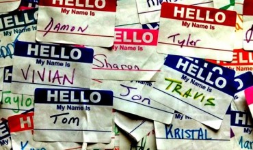 Si të memorizoni emrat e nxënësve në pak ditë
