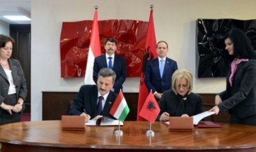 Shqipëri - Hungari, nënshkruhet programi i bashkëpunimit në arsim