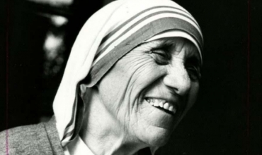 Sot përkujtohet 111-vjetori i lindjes së Shën Nënë Terezës