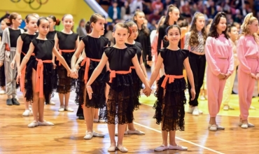 Kampionati i 20-të Kombëtar i Dancit Sportiv /  Kushi:  T'i orientojmë fëmijët drejt sporteve!
