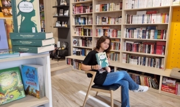 Intervistë me Anën e "Miushit lexues" të librarisë Albas