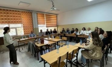 Trajnim në Prishtinë për programin “Realizimi i kompetencave kyçe dhe ato të fushave të Arsimit Fillor, nëpërmjet rikonceptimit të procesit mësimor me në qendër nxënësin”