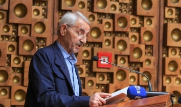 Akademiku Sabri Hamiti sjell tri vepra të reja në një ngjarje kulturore në Prishtinë