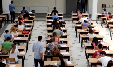 Provimi i Maturës Shtetërore 2025 në Kosovë: Çfarë duhet të dinë maturantët?