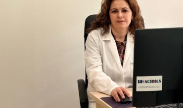 Msc.Rezarta Gjergji: Drejtimi i nj&euml; institucioni arsimor me mbi 800 nx&euml;n&euml;s, sfida, strategji dhe lidershipi modern n&euml; praktik&euml;