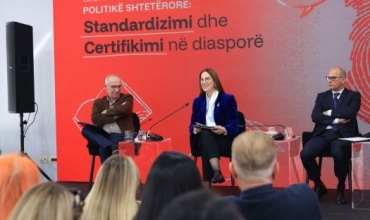 M&euml;simi i shqipes n&euml; Diaspor&euml; i standardizuar dhe certifikuar, Kumbaro: Drejt krijimit Agjencia Komb&euml;tare p&euml;r Gjuh&euml;n Shqipe n&euml; Diaspor&euml;