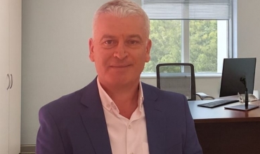 Siguria e nx&euml;n&euml;sve fillon nga siguria emocionale e m&euml;suesit 