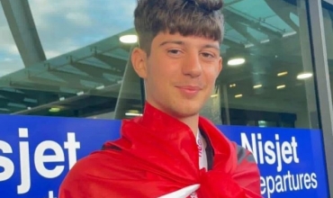 Intervist&euml; me Loris Qosen, fitues i Olimpiad&euml;s Komb&euml;tare t&euml; Matematik&euml;s dhe medalist n&euml; aren&euml;n nd&euml;rkomb&euml;tare