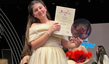 Ambra Marku shk&euml;lqen n&euml; Sanremo Junior, Lezha p&euml;rfaq&euml;sohet me krenari n&euml; sken&euml;n nd&euml;rkomb&euml;tare