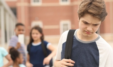Dhuna mes adoleshenteve, Fiqiri &Ccedil;ifliku: Pse sistemi yn&euml; nuk po arrin ta parandaloj&euml;?